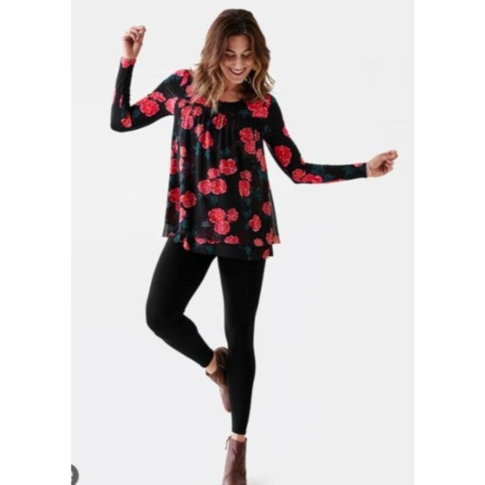 Matilda Jane top tunic womens size medium Long Sleeve winter blooms floral knit